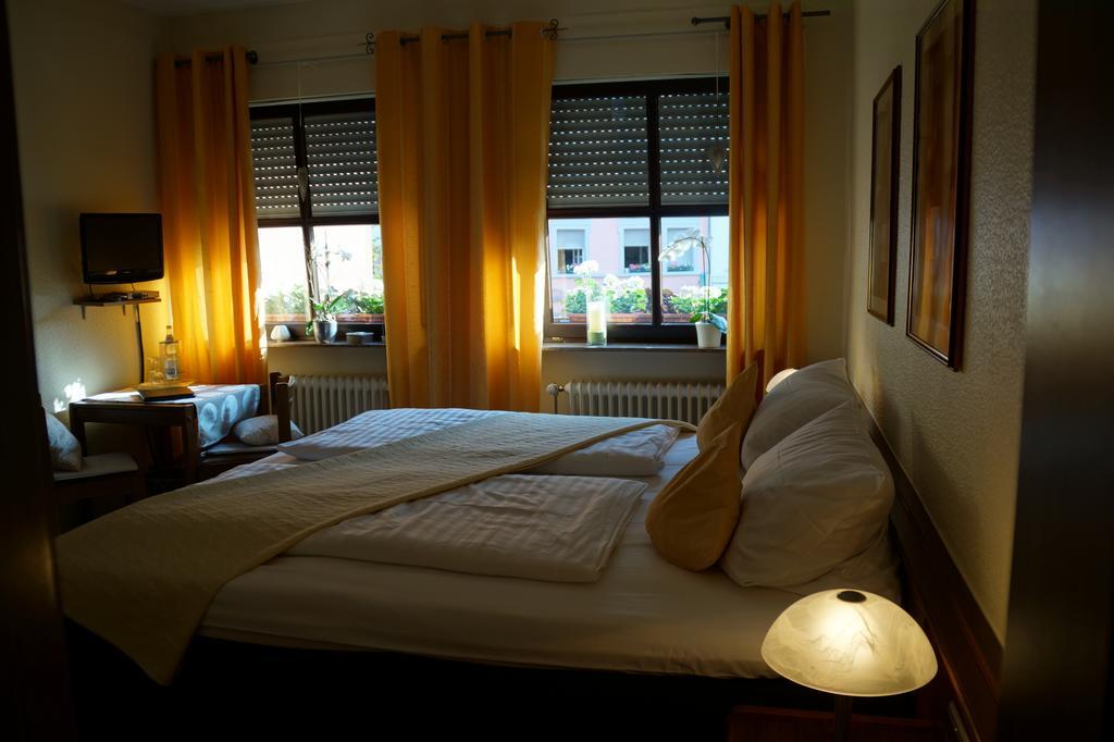 Hotel Restaurant Zunftstube Saarburg Camera foto