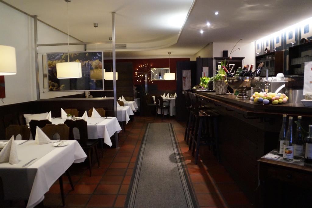 Hotel Restaurant Zunftstube Saarburg Esterno foto